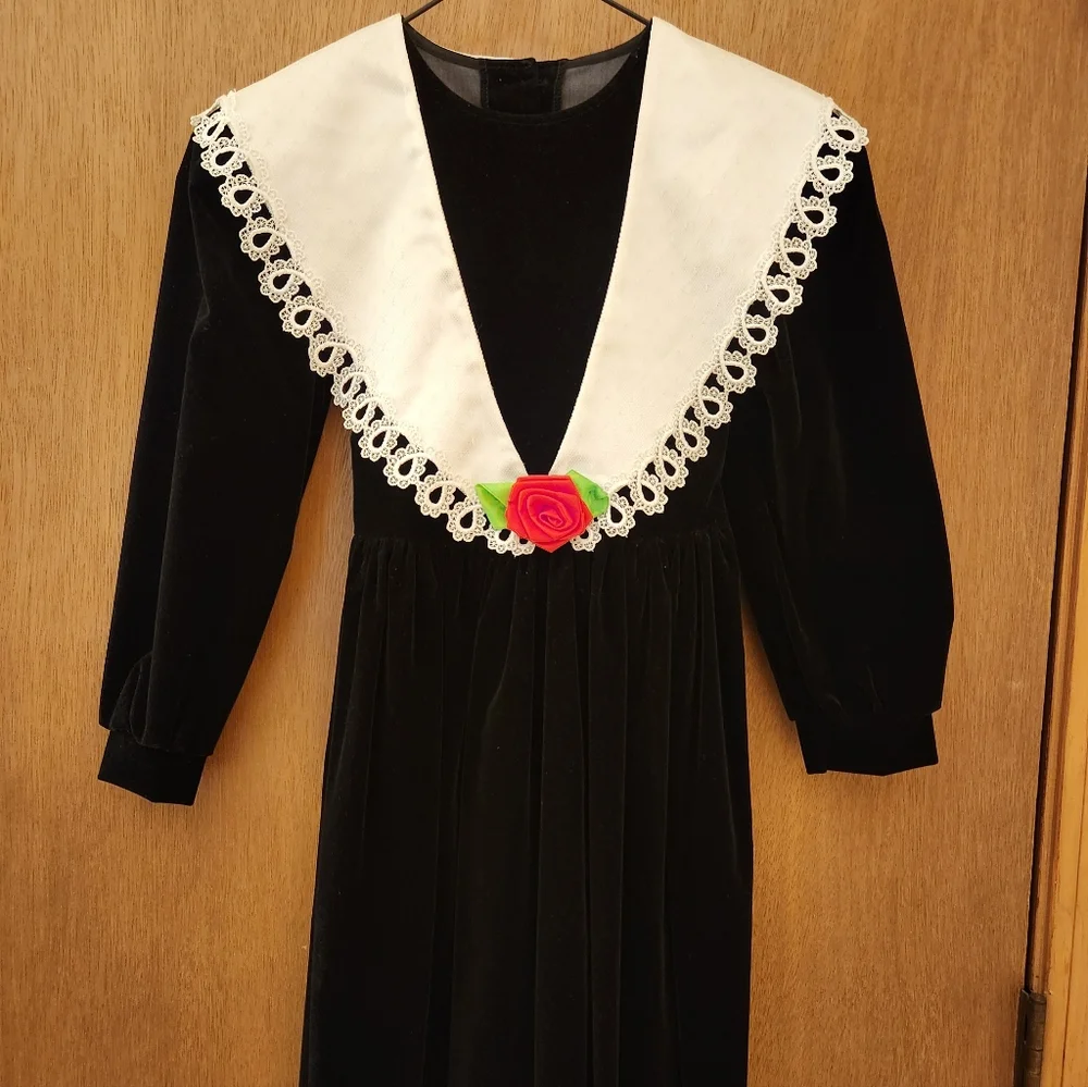 Black Velvet GIRLS Size 8 DRESS - JO LENE BRAND - Picture 2 of 16